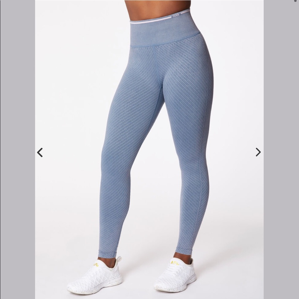 SOUL BY SOULCYCLE - Mineral Wash Miles and Miles Legging NEW (with tags) size L